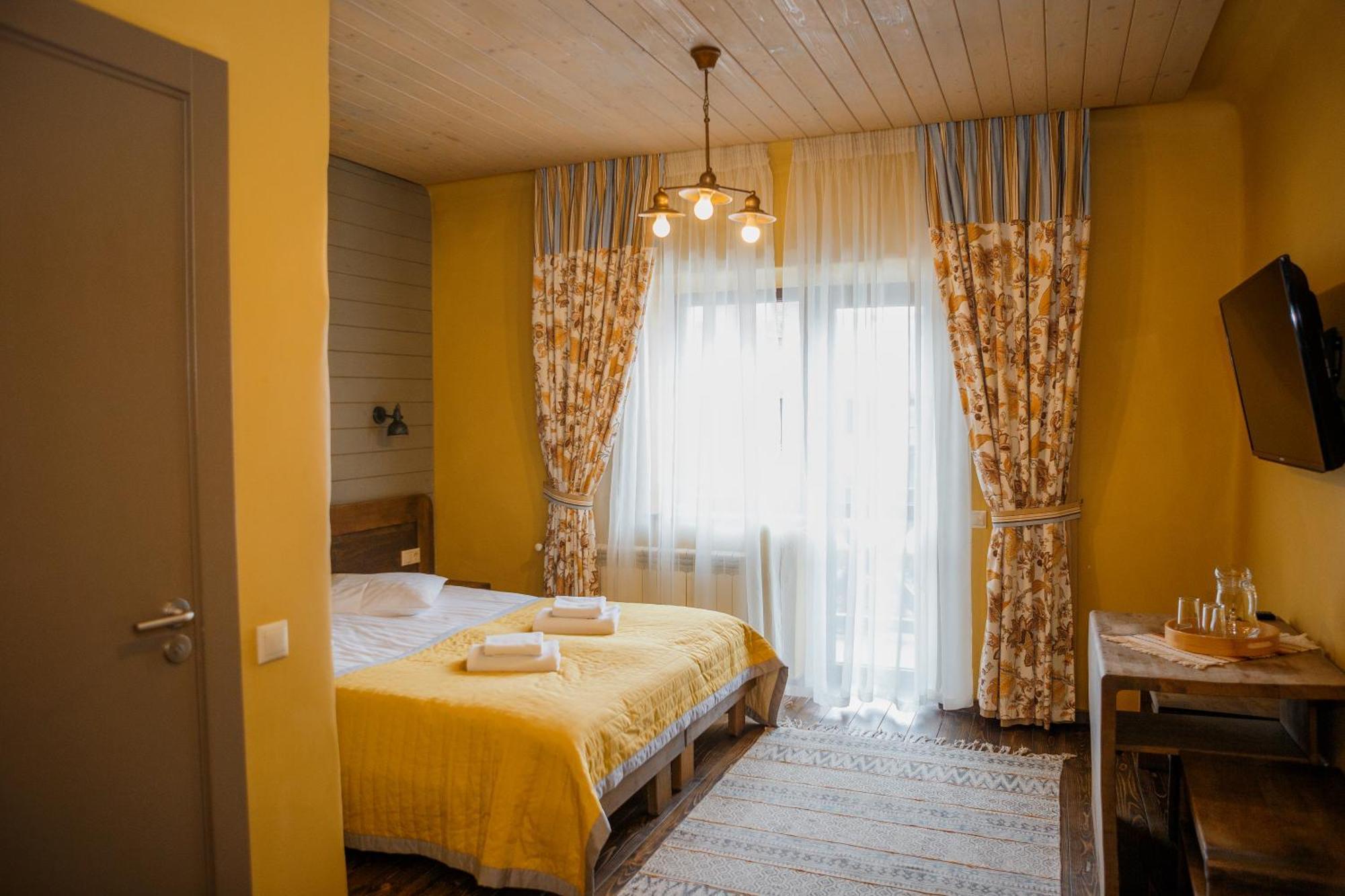 Hotel Monysto Bukovel Exteriör bild